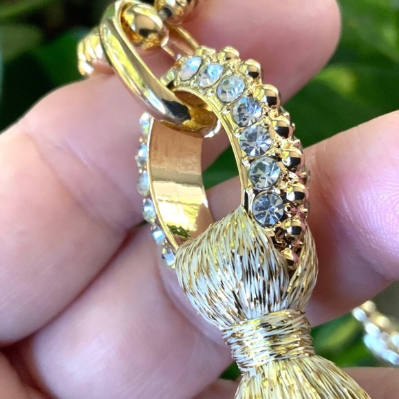 Lilly Pulitzer NWT CRYSTAL GOLD LINK TASSEL NECKLACE⭐️STUNNING NEW + Lilly POUCH - Picture 12 of 16